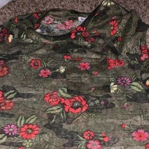 flower shirt